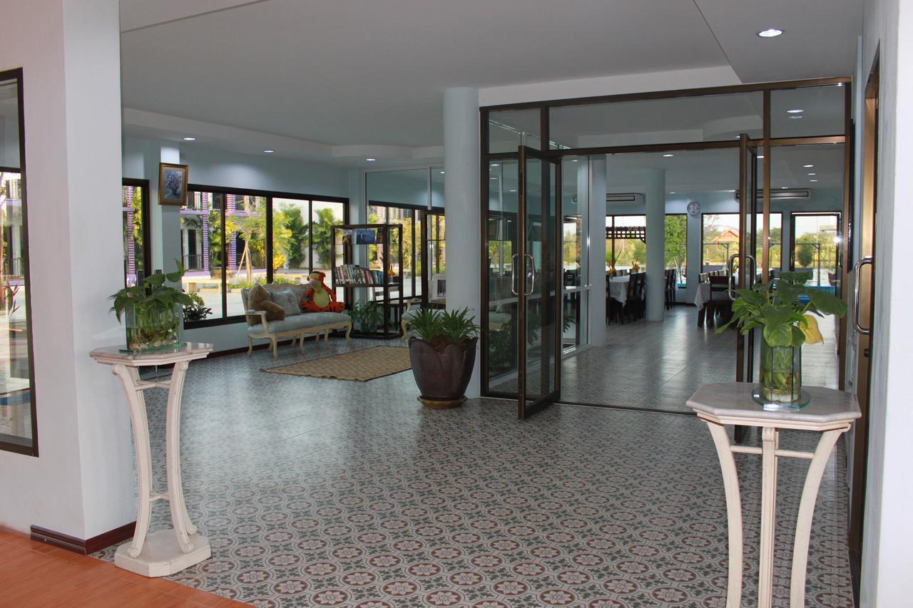 Menam Resort Nakhon Pathom Exterior foto